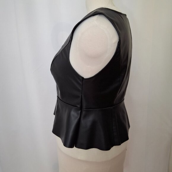 Corset Bustier Black Goth Vegan Leather Stretch Top LaceUp Trim Peplum Torrid 2X - Picture 3 of 6